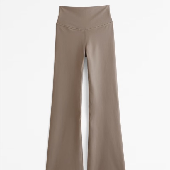 Abercrombie Flare Leggings YPB sculptLUX Flare Legging - Picture 3 of 3